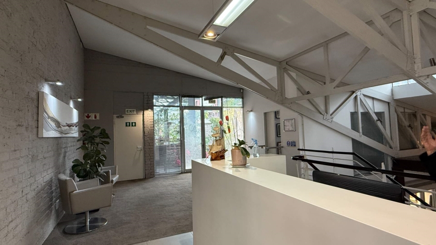 To Let commercial Property for Rent in De Waterkant Western Cape